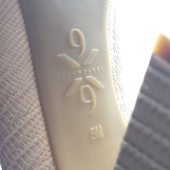 Nine West 9x9 Beige faux Snakeskin heels Pumps women's Size 8 - Picture 9 of 9